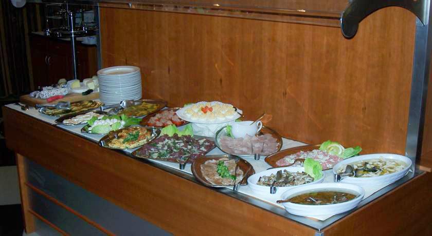 Hotel Brindor Poirino Dış mekan fotoğraf