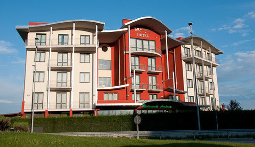 Hotel Brindor Poirino Dış mekan fotoğraf